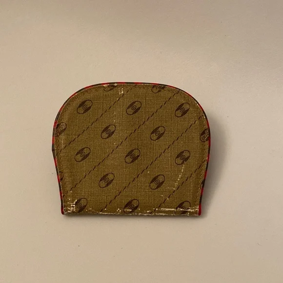 Gucci Accessory Collection Rounded Pouch Compact - Picture 10 of 13